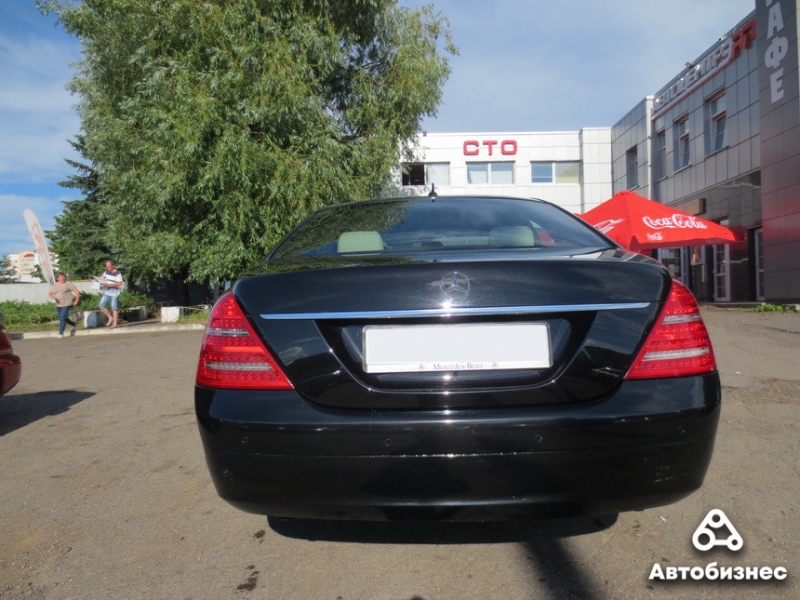Какие проблемы подкидывает подержанный Mercedes W221?