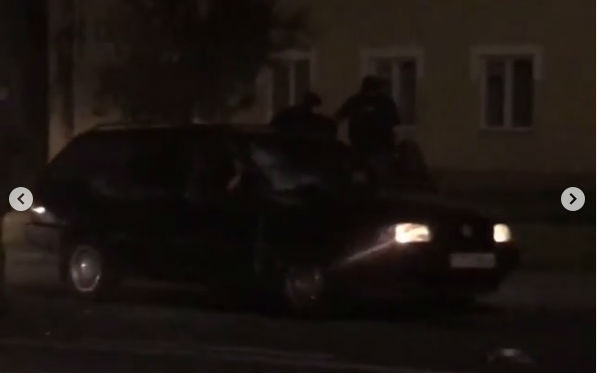 В Гродно во время акции протеста протаранили Passat с 5-летней девочкой. Комментарий милиции
