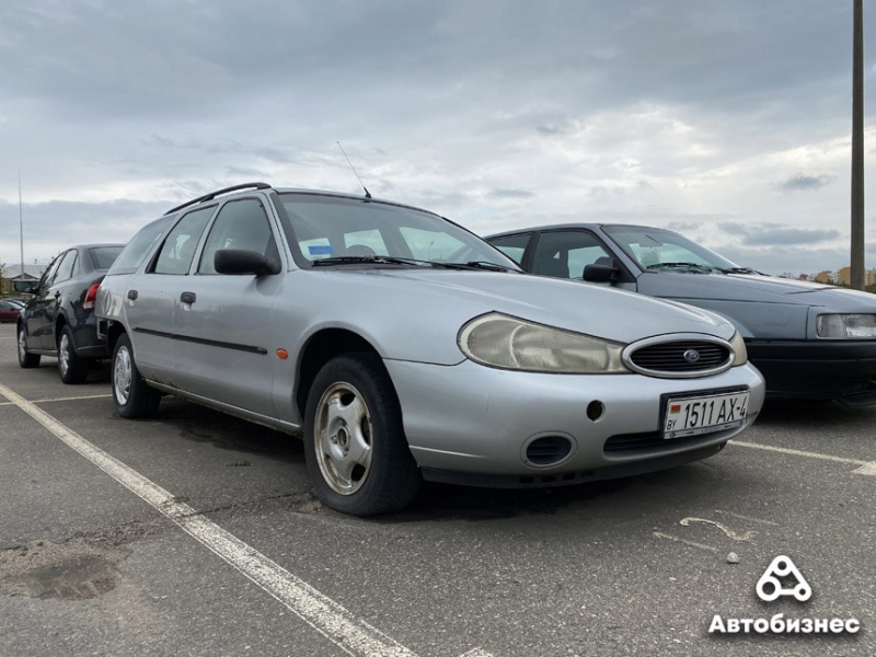 ​Даже на платных стоянках! Как брошенные автомобили побеждают закон