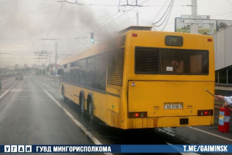 В Минске горел автобус МАЗ