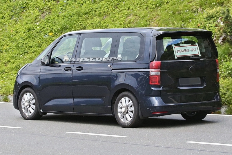 Внешность нового минивэна Volkswagen T7 раскрыли фотошпионы