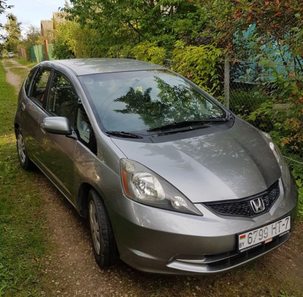 Ищем экономичный автомобиль до 10 лет за 6000 долларов. Подборка "живых" авто