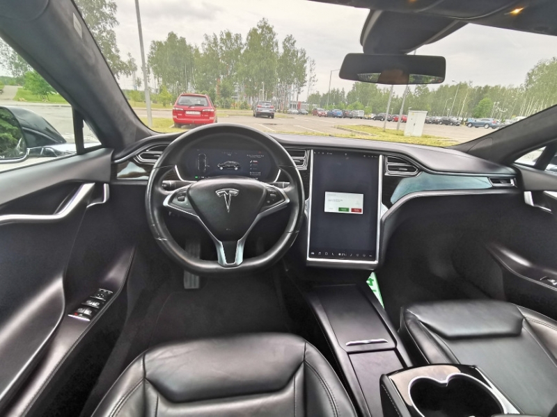 Tesla за "двадцатку": выезд из СТО, тест-драйв, итоговый подсчет бюджета