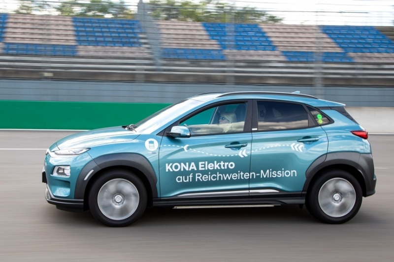 Электрический Hyundai Kona проехал тысячу километров без подзарядки