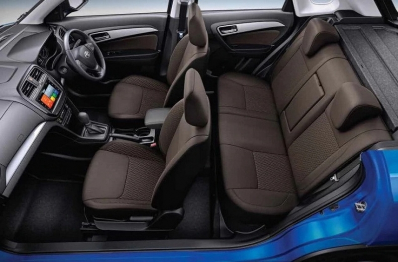 Новый компактный кроссовер Toyota оказался дешевле Hyundai Creta