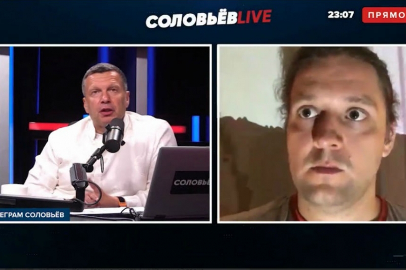 "Сейчас расскажу": в прямом эфире Соловьев Live якобы работник БелАЗа показал пенис