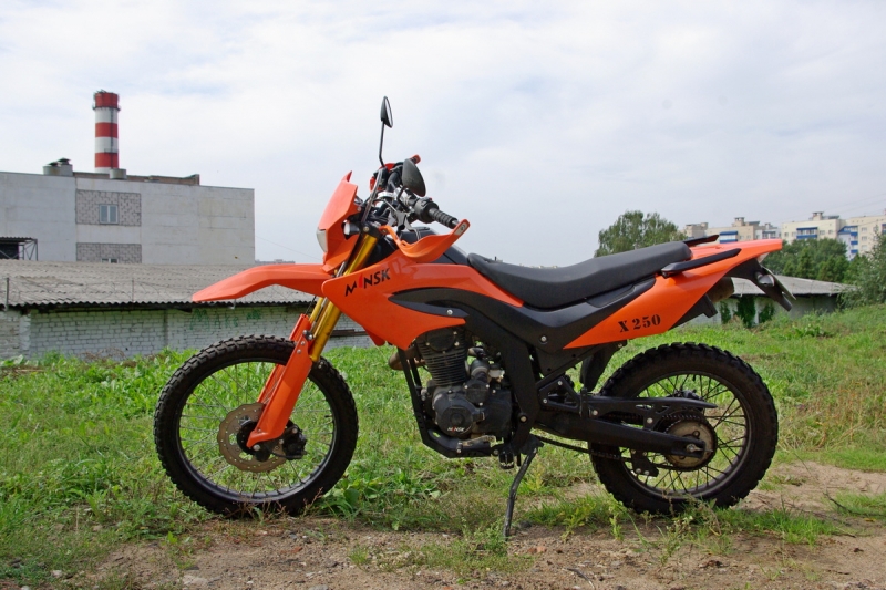 "Прост как тапок и свои деньги отбивает сполна". Отзыв владельца M1NSK X250