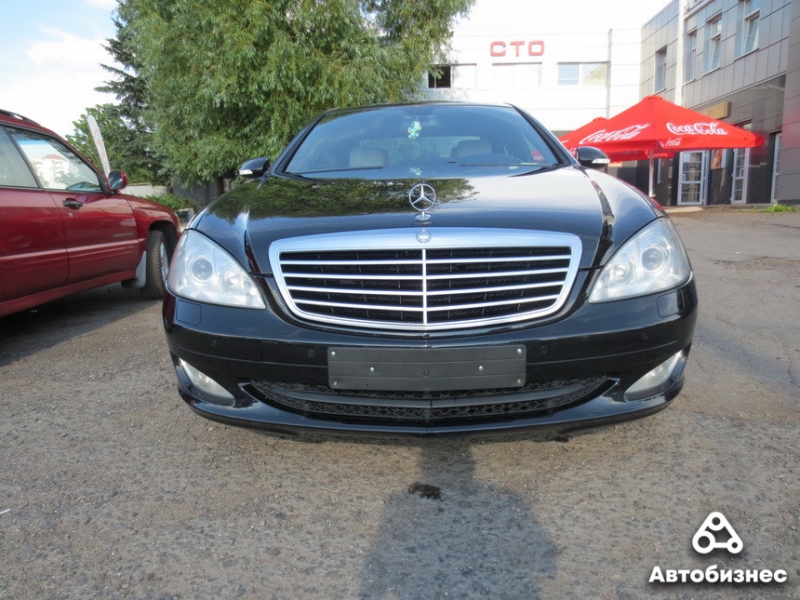 Какие проблемы подкидывает подержанный Mercedes W221?