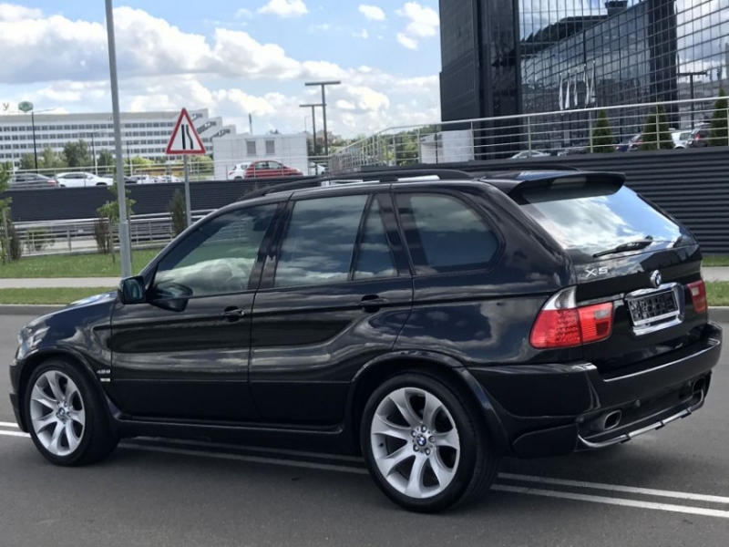 Выглядит дороже, чем есть на самом деле. Подборка "понтовых" автомобилей дешевле "бюджетника"
