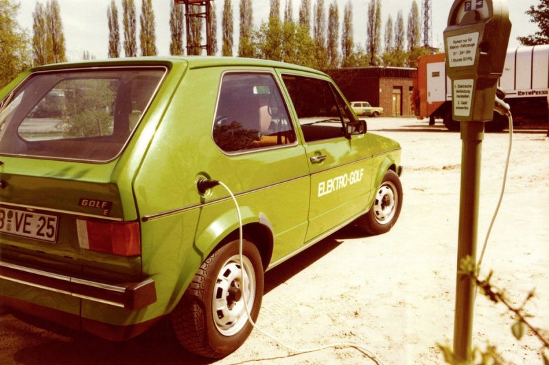 Golf на батарейках из прошлого века. Электрическая история любимых авто от Volkswagen