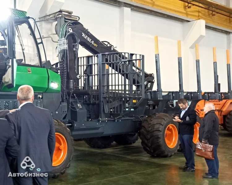 "Амкодор" представил мощную лесную технику нового поколения - ставка на Россию и Европу
