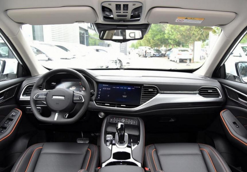 Представлен обновленный кроссовер Haval F7