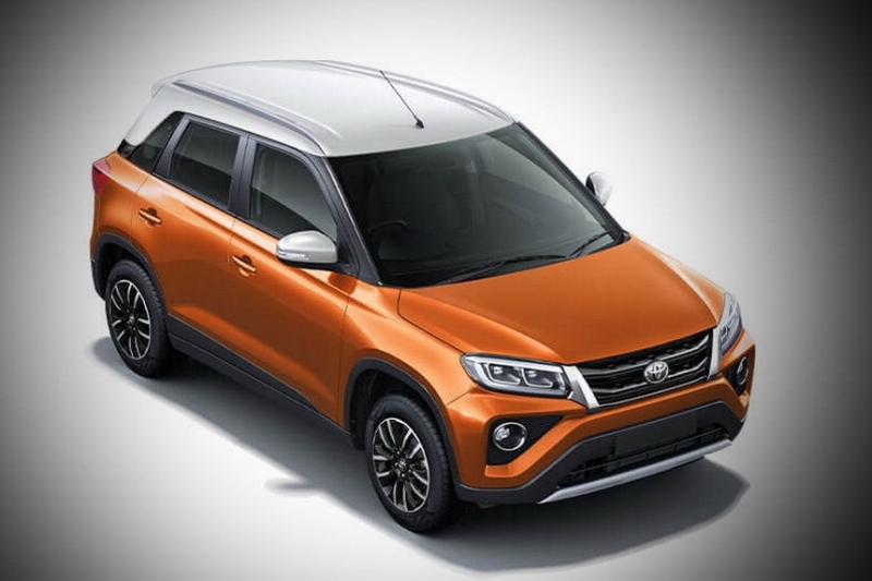 Новый компактный кроссовер Toyota оказался дешевле Hyundai Creta