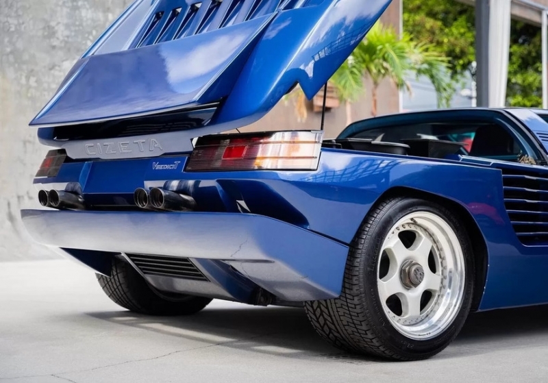 Очень редкий суперкар Cizeta V16T из коллекции Султана Брунея выставлен на продажу в США
