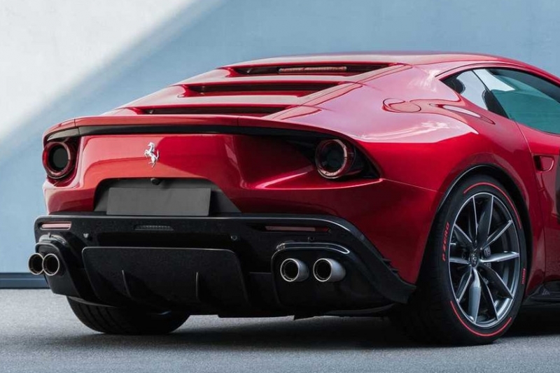 Ferrari представила купе Omologata - суперкар с V12 изготовят в одном экземпляре