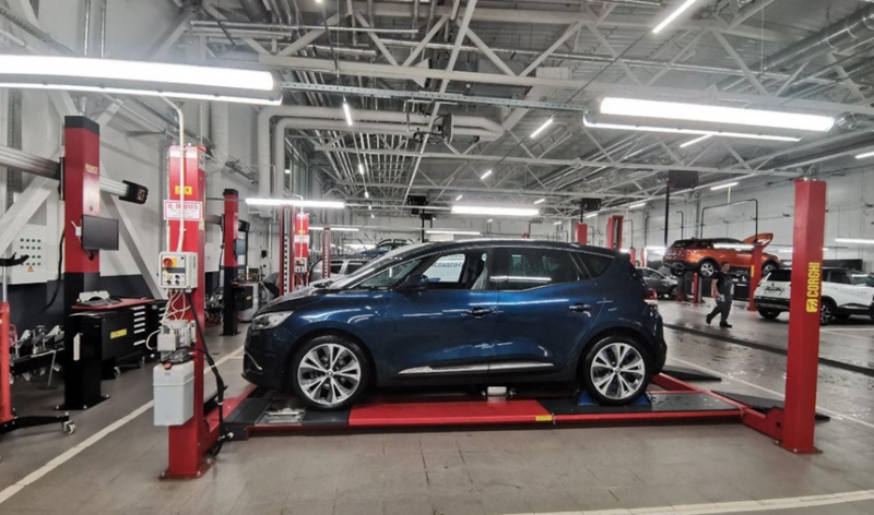 "Стояли и разводили руками!". Чем обернулась замена ГРМ на дизельном Renault