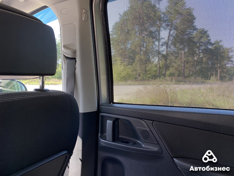 Народным стать не успел. Чем хорош Volkswagen Sharan второго поколения?