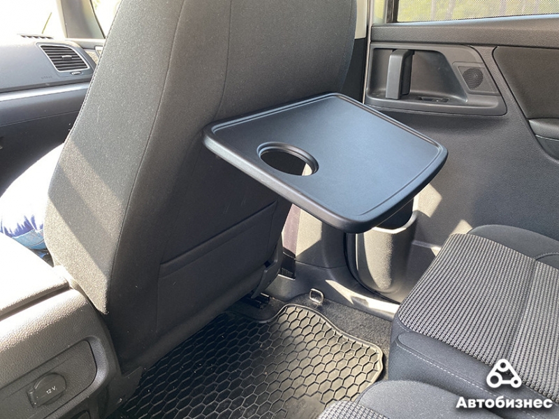 Народным стать не успел. Чем хорош Volkswagen Sharan второго поколения?