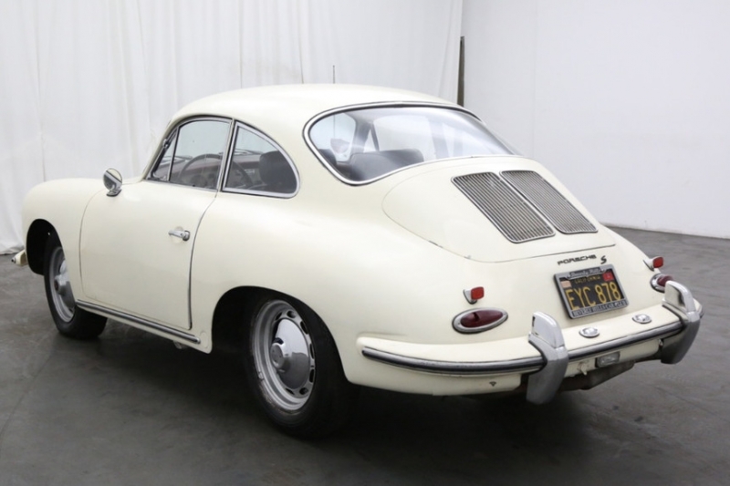 Суперкупе Porsche вернули из 50-летнего заточения в забытом гараже и решили наконец продать