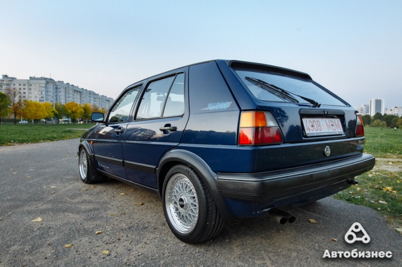 Кондиционер, круиз-контроль, цифровая "приборка". Каким может быть Golf II, которому повезло с владельцем