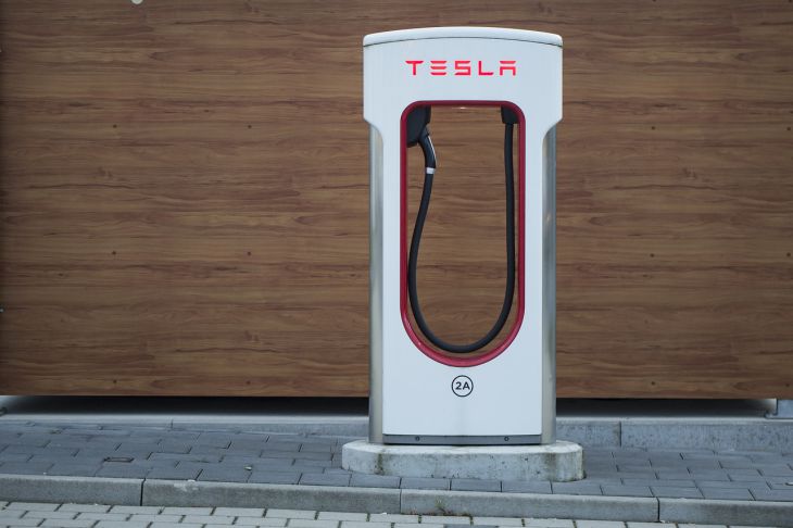 Появился конкурент Tesla Model 3: китайский электромобиль Neta Eureka 03 сможет проехать 800 километров