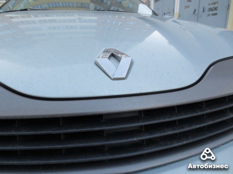 "Взял с мотором, с которым покупать было нельзя". Мнение владельца Renault Laguna II