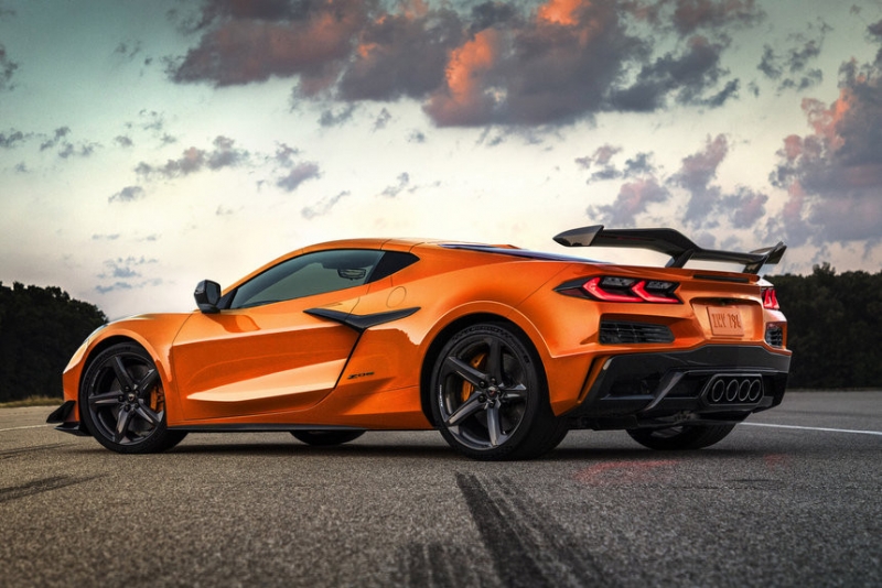 Chevrolet Corvette получил топ-версию Z06