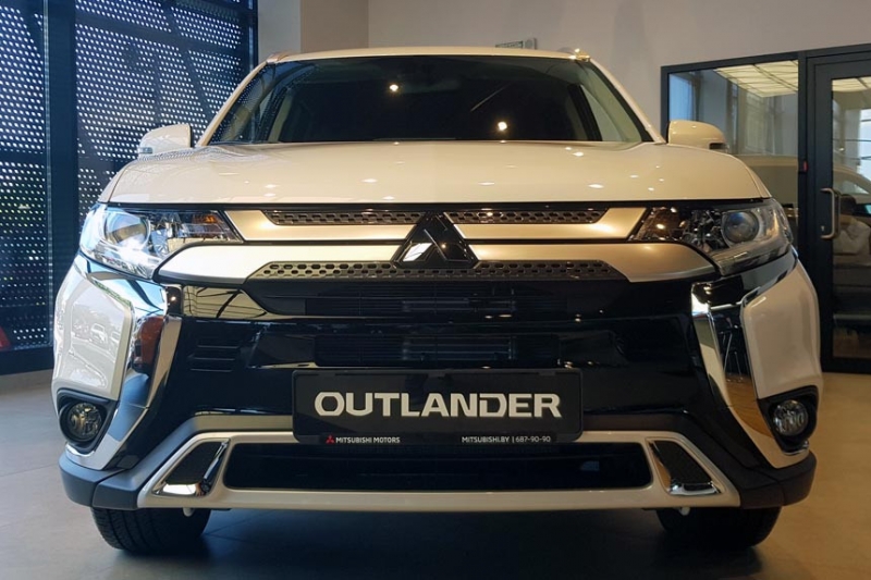 Возможность сэкономить 10 000 рублей при покупке кроссовера с автоматической трансмиссией представляется крайне редко