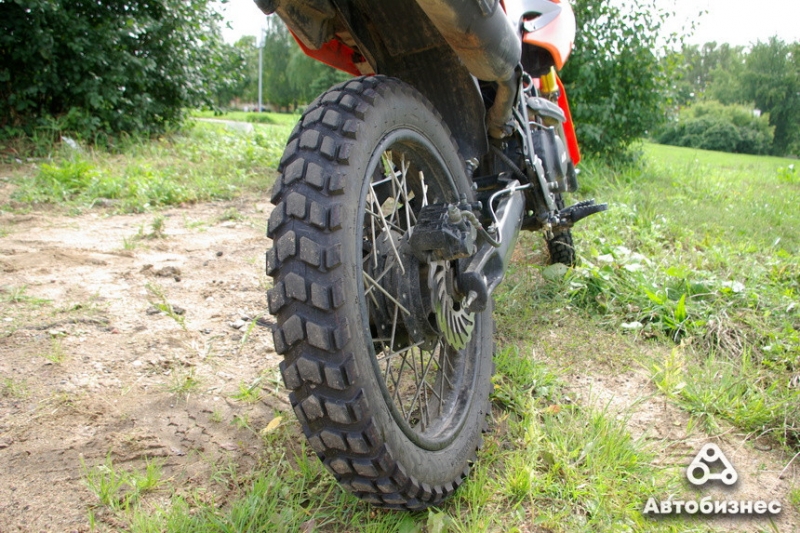 "Прост как тапок и свои деньги отбивает сполна". Отзыв владельца M1NSK X250