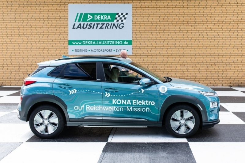 Электрический Hyundai Kona проехал тысячу километров без подзарядки