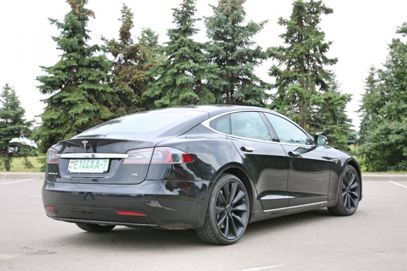 Tesla за "двадцатку": выезд из СТО, тест-драйв, итоговый подсчет бюджета