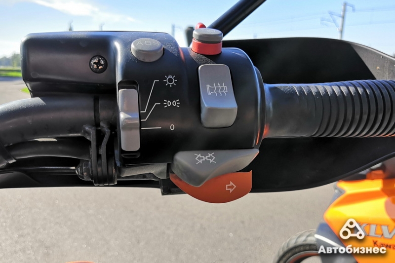 С "литром" на "дальняк". Сравнительный тест Kawasaki KLV1000 и BMW R1150GS