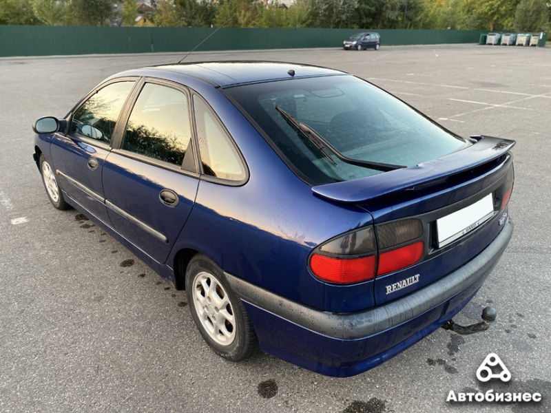 "За все время на машину потратил более 10.000$". Как сохранился Renault Laguna за 14 лет в одних руках