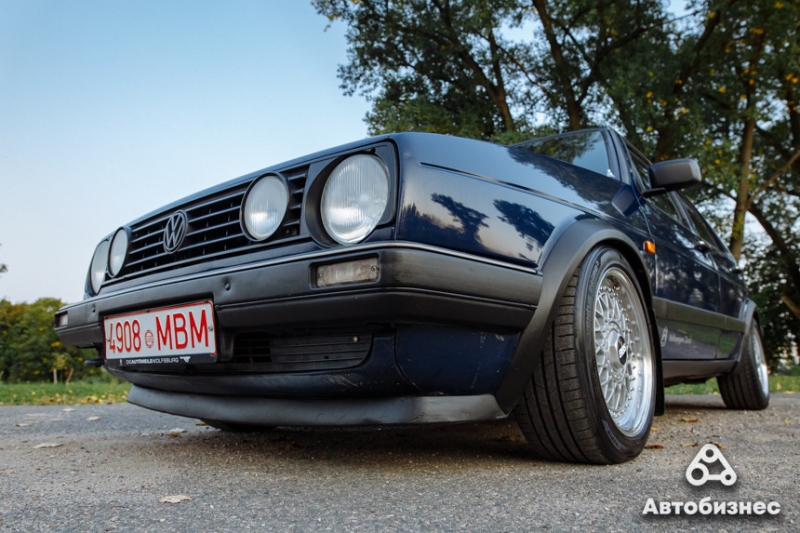 Кондиционер, круиз-контроль, цифровая "приборка". Каким может быть Golf II, которому повезло с владельцем