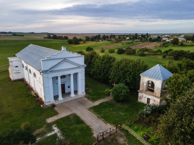 На матацыклах – па краіне. Ад Нясвіжскага замка да сядзібы ў Грушаўцы