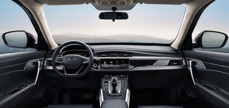 Компания Geely модернизировала кроссовер Atlas