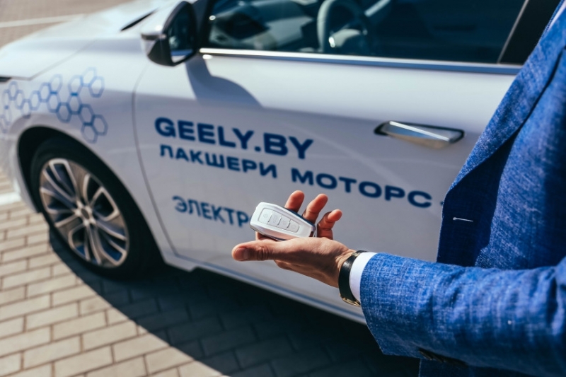 Почему за Geely выстраивается очередь? Интервью с директором "Лакшери Моторс Плюс"