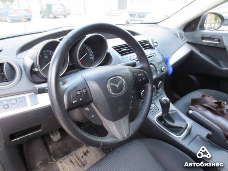 Чем подержанная Mazda3 лучше Ford Focus и VW Polo?