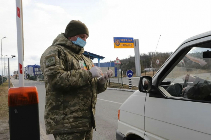 Украина разрешила белорусам въезжать в страну без самоизоляции и тестов