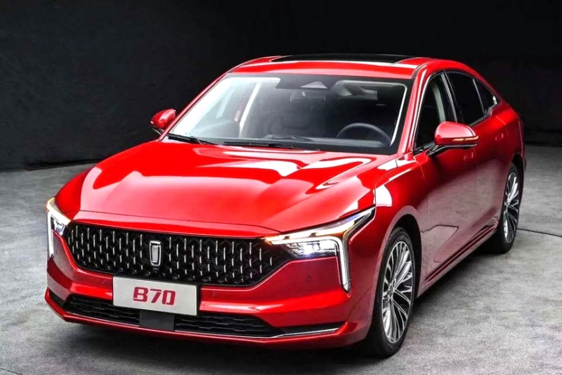 Китайская FAW представила эффектный седан Besturn B70 третьего поколения