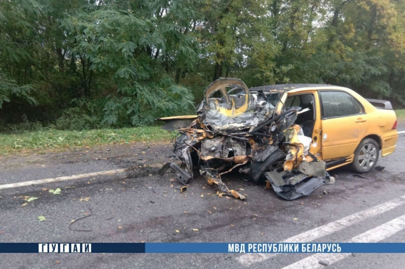 Три человека погибли в аварии в Копыльском районе