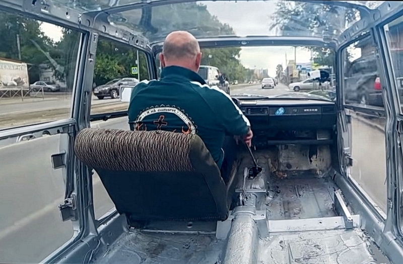 "Жигули" с абсолютно прозрачным кузовом сделали в России