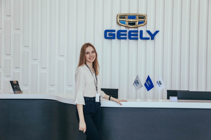 Почему за Geely выстраивается очередь? Интервью с директором "Лакшери Моторс Плюс"