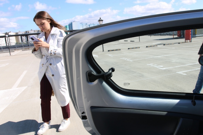 "Впятером ехать весело, но сложно. Зато она не ломается" – владелица Toyota Aygo о своем автомобиле