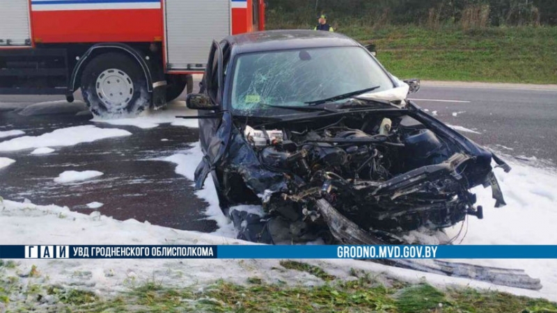 В Гродно BMW пошел на обгон и устроил лобовое ДТП – погиб водитель встречного Hyundai