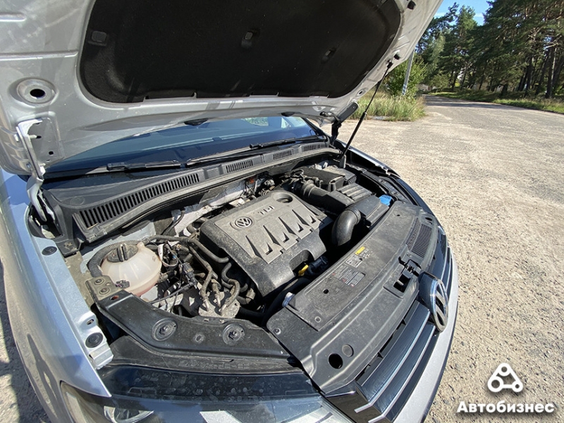 Народным стать не успел. Чем хорош Volkswagen Sharan второго поколения?