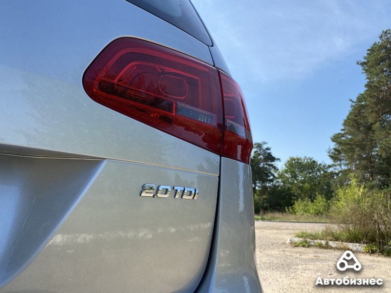 Народным стать не успел. Чем хорош Volkswagen Sharan второго поколения?