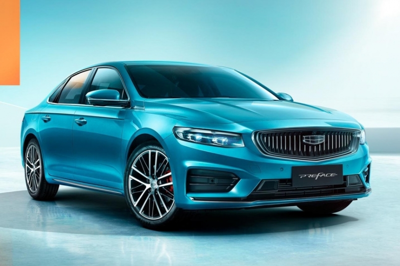 Первые официальные фото интерьера седана Geely Preface, построенного на агрегатах Volvo