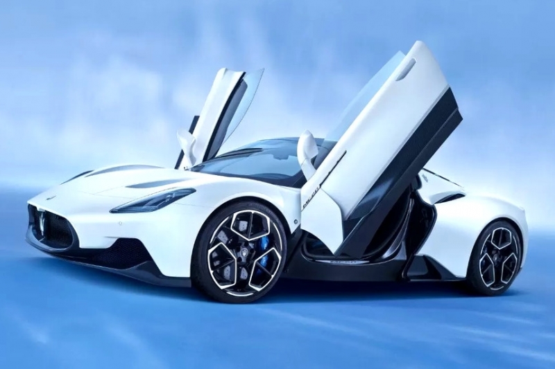 Maserati MC20 откроет новую эру для легендарного итальянского автопроизводителя