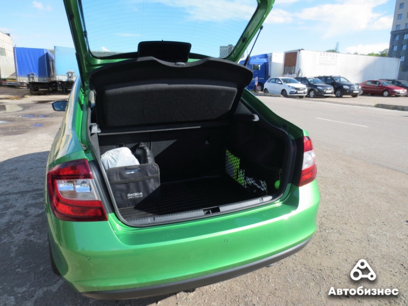 Чего не хватает Skoda Rapid в богатой комплектации?
